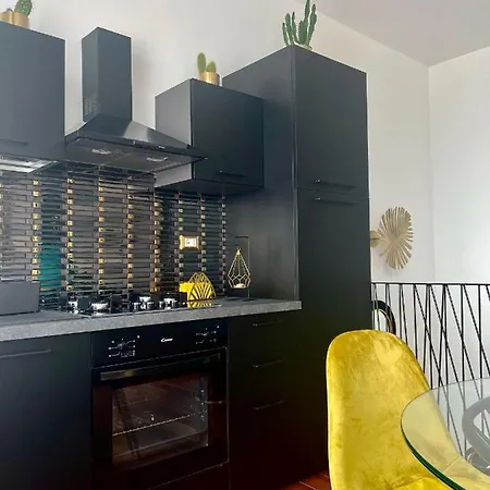 Charme House *