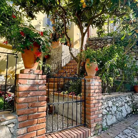 Charme House * Taormina